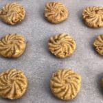 Biscuit marocain à base d’amande, graine de sésame et raisin sec (Mkhelet) ✨✨ eid 2022